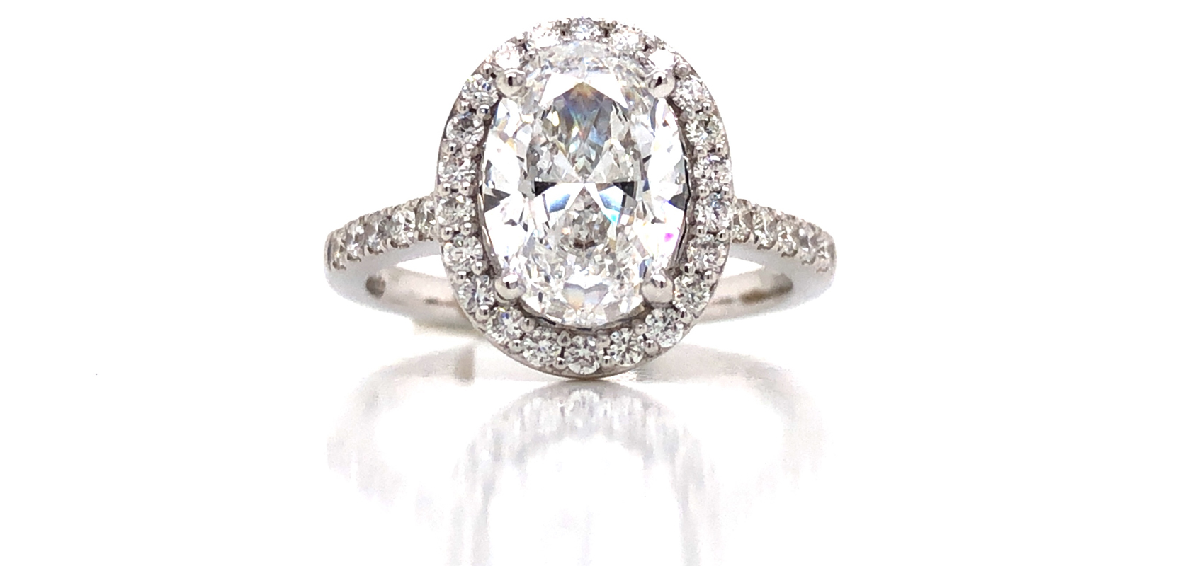 3 Reasons You Shouldn’t Buy a Mass Produced Engagement Ring